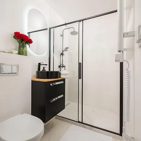 Pulawska Mokotow 2-bedroom & Living Room, Balcony & Free Parking On Site Apartment *